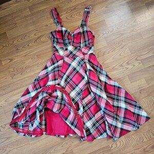 Enz’s Sweetheart Neckline Rectangular/Square Back A-Line Dress, S/M, Plaid